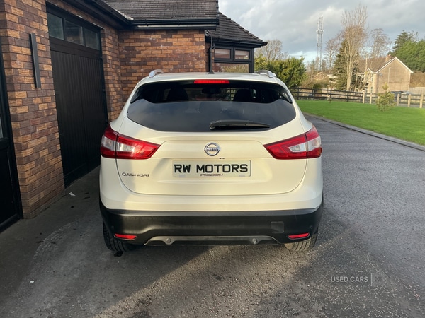 Used Nissan Qashqai 2016 for sale - 77192271: Photo 4