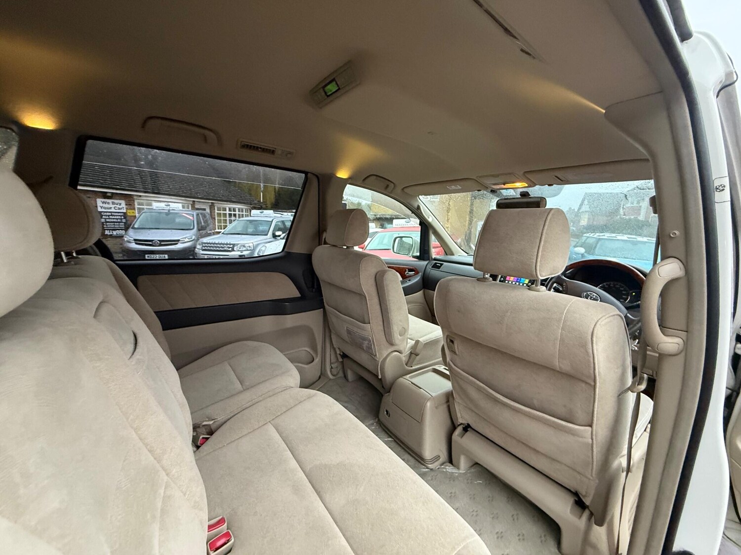 Used Toyota Alphard 2016 for sale - 77506065: Photo 25