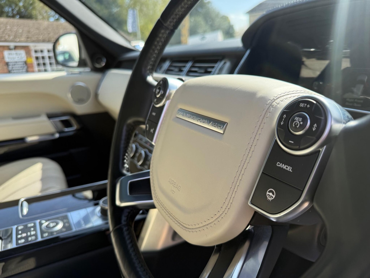 Used Land Rover Range Rover 2016 for sale - 78201516: Photo 26