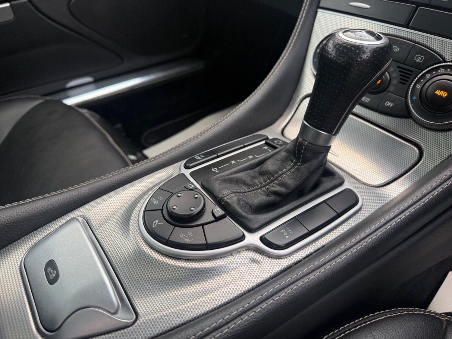 Used Mercedes-Benz S Class 2008 for sale - 77346280: Photo 29