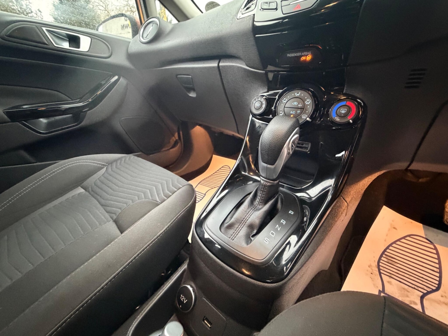 Used Ford Fiesta 2016 for sale - 77614624: Photo 26