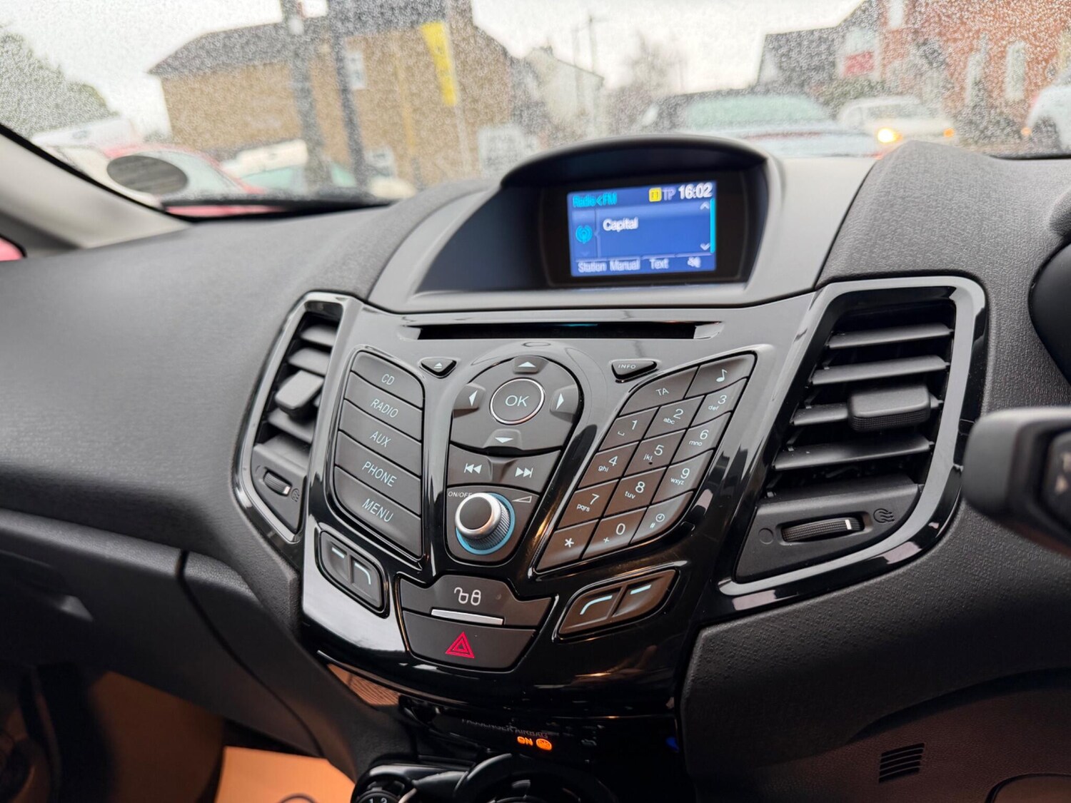 Used Ford Fiesta 2016 for sale - 77614624: Photo 27