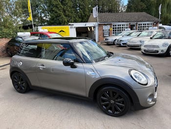 Used MINI Hatch 2017 for sale - 79858829: Photo