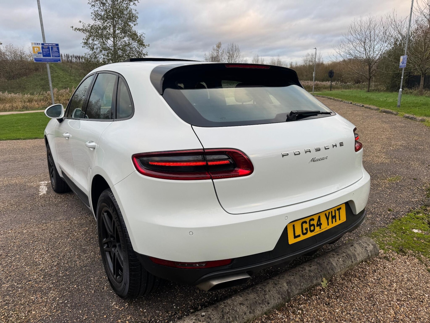 Used Porsche Macan 2014 for sale - 77346283: Photo 12