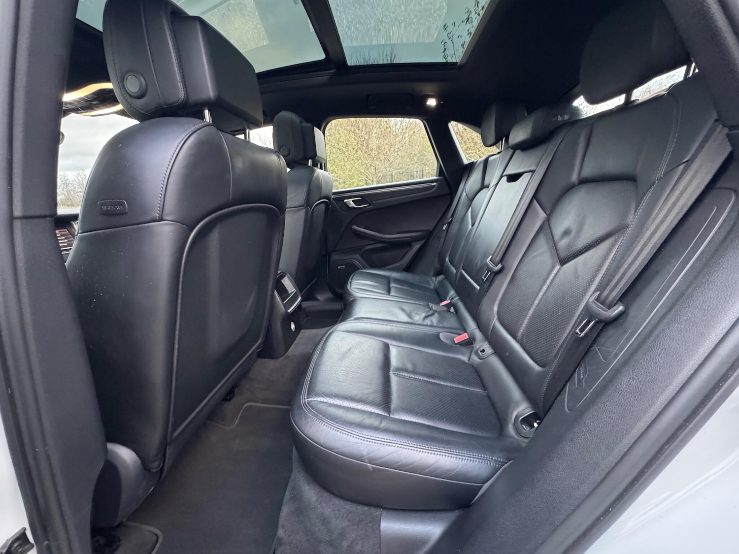 Used Porsche Macan 2014 for sale - 77346283: Photo 31