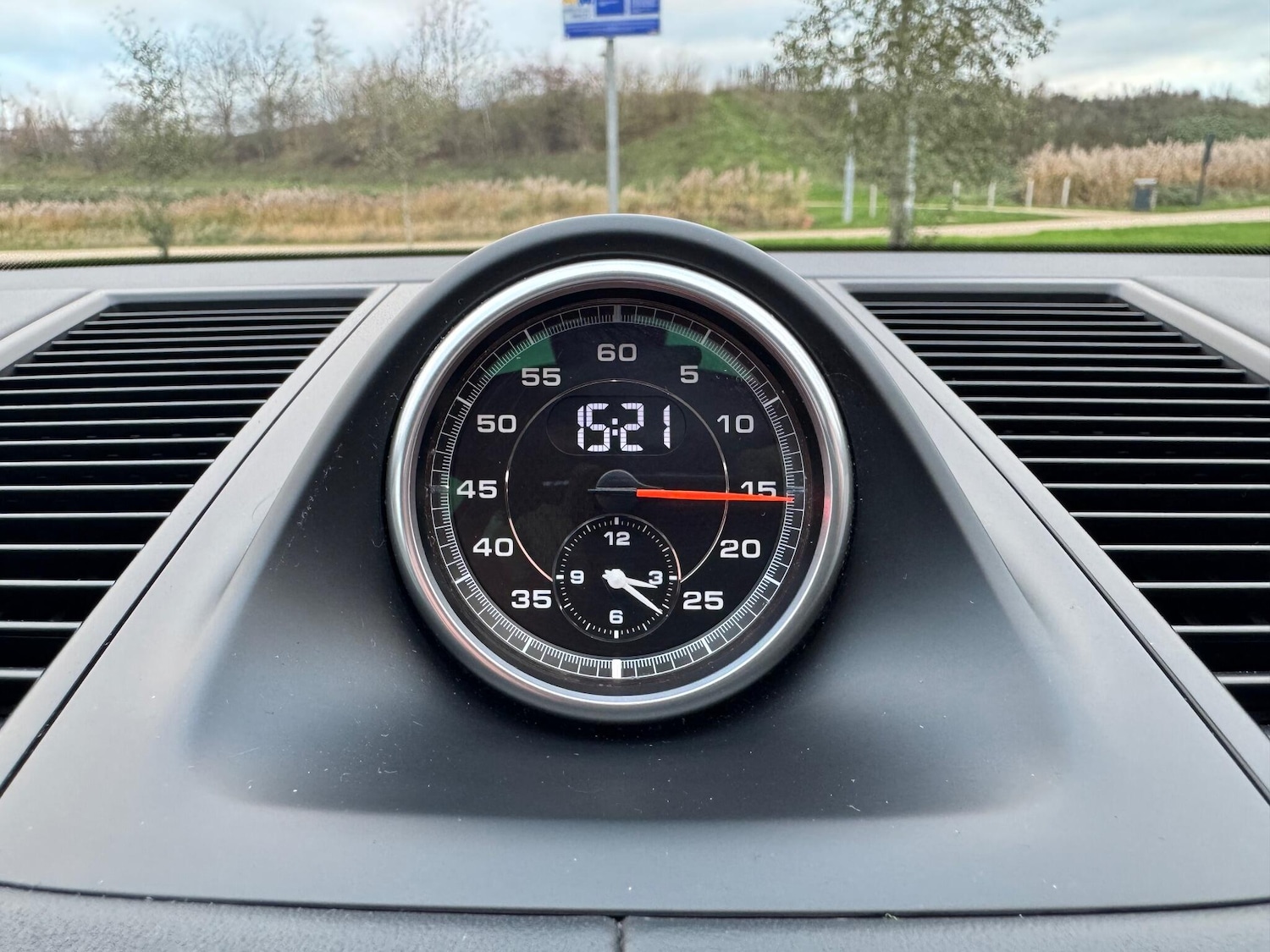 Used Porsche Macan 2014 for sale - 77346283: Photo 44