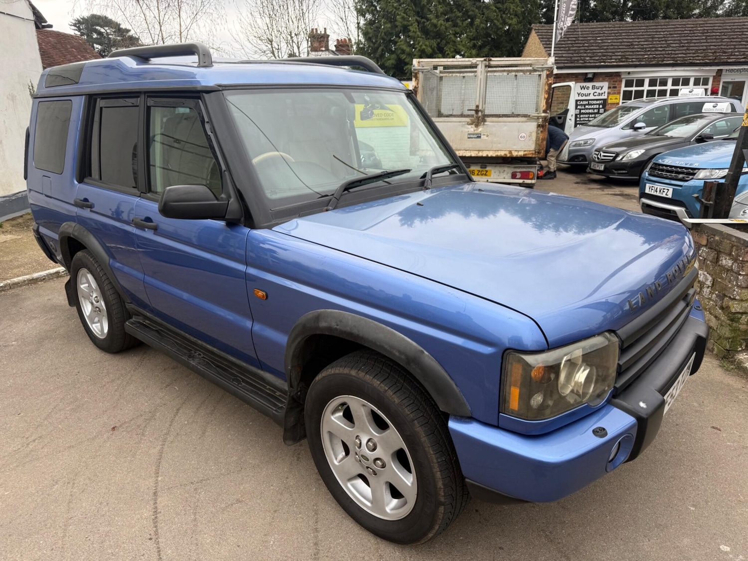 Used Land Rover Discovery 2003 for sale - 78107075: Photo 2