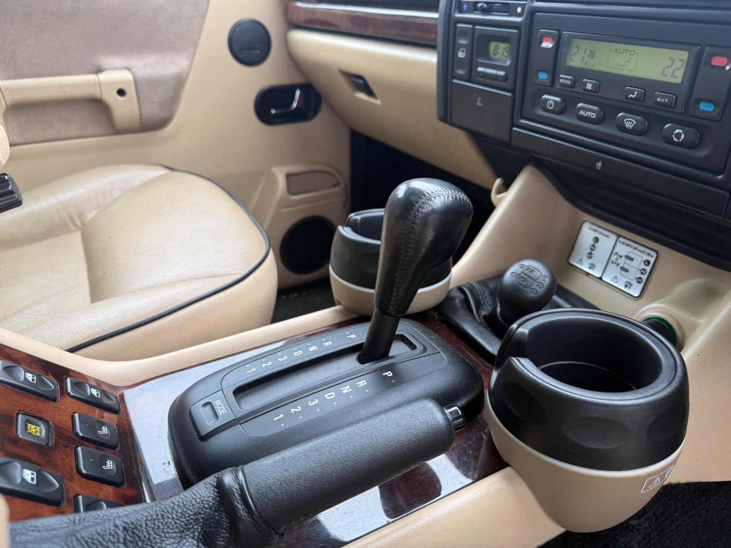 Used Land Rover Discovery 2003 for sale - 78107075: Photo 25