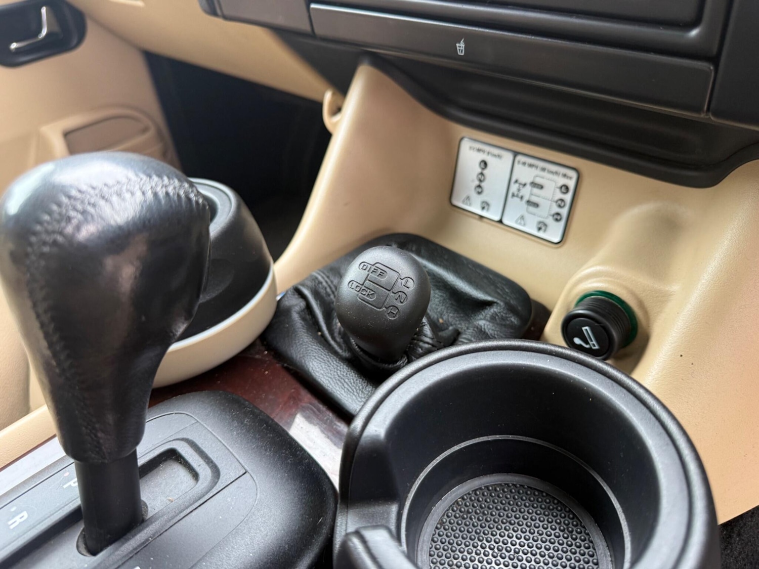 Used Land Rover Discovery 2003 for sale - 78107075: Photo 30