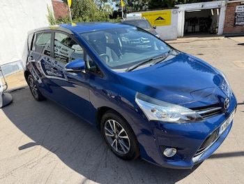 Used Toyota Verso 2013 for sale - 79558591: Photo