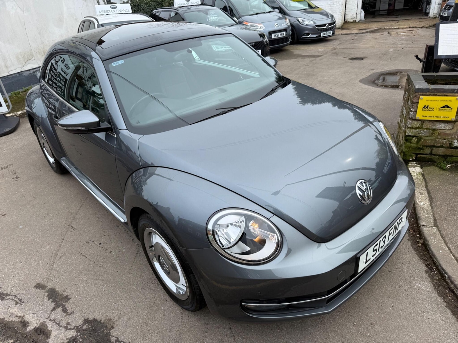Used Volkswagen Beetle 2013 for sale - 77872229: Photo 15