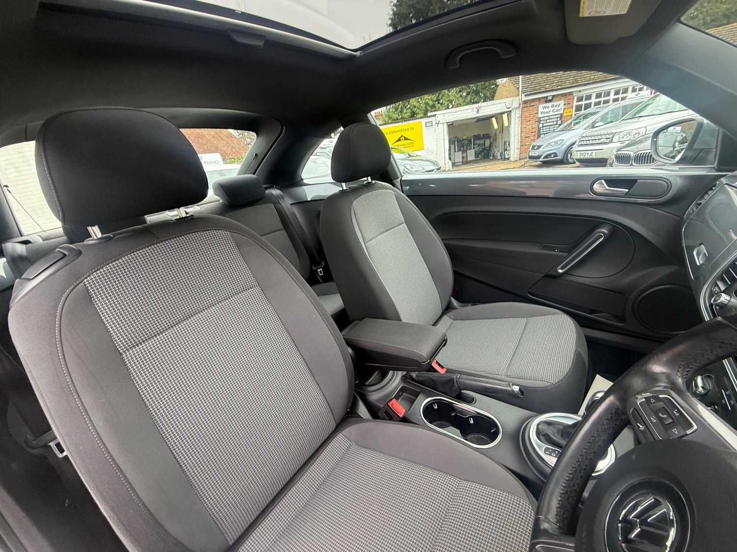 Used Volkswagen Beetle 2013 for sale - 77872229: Photo 20