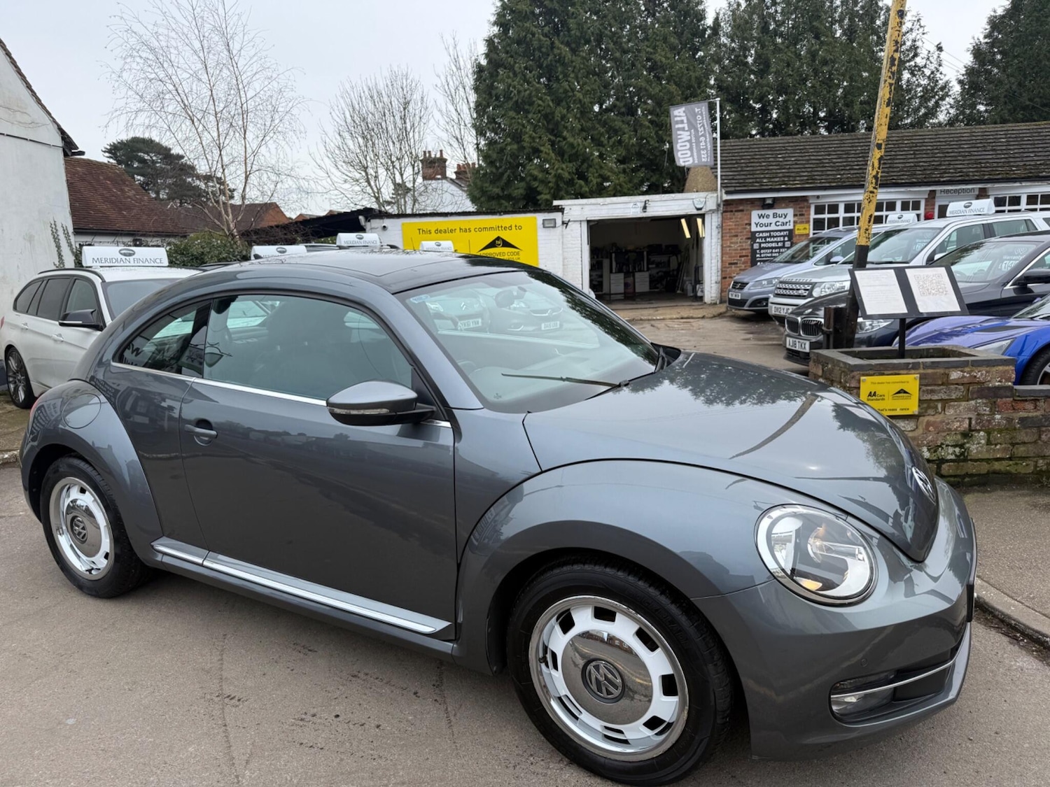 Used Volkswagen Beetle 2013 for sale - 77872229: Photo 3