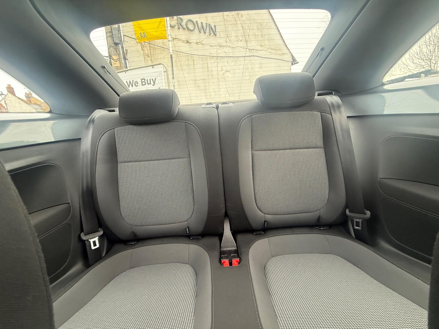 Used Volkswagen Beetle 2013 for sale - 77872229: Photo 31