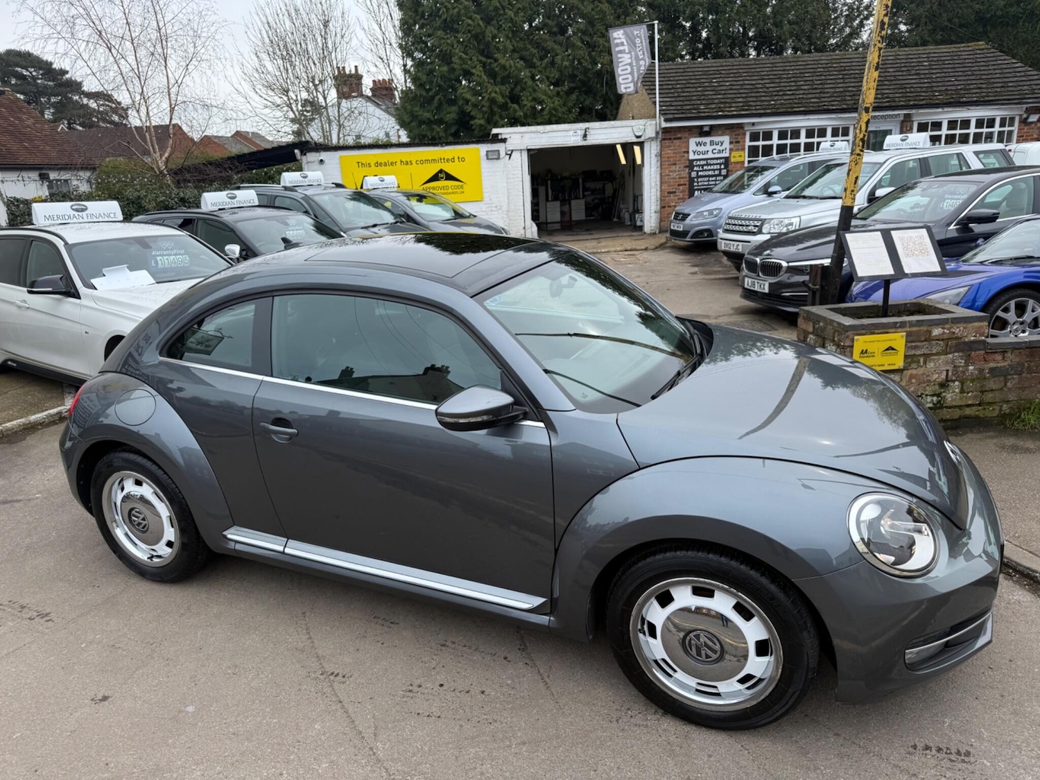 Used Volkswagen Beetle 2013 for sale - 77872229: Photo 4