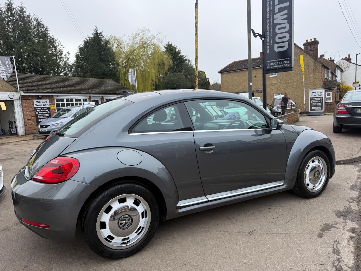 Used Volkswagen Beetle 2013 for sale - 77872229: Photo 8