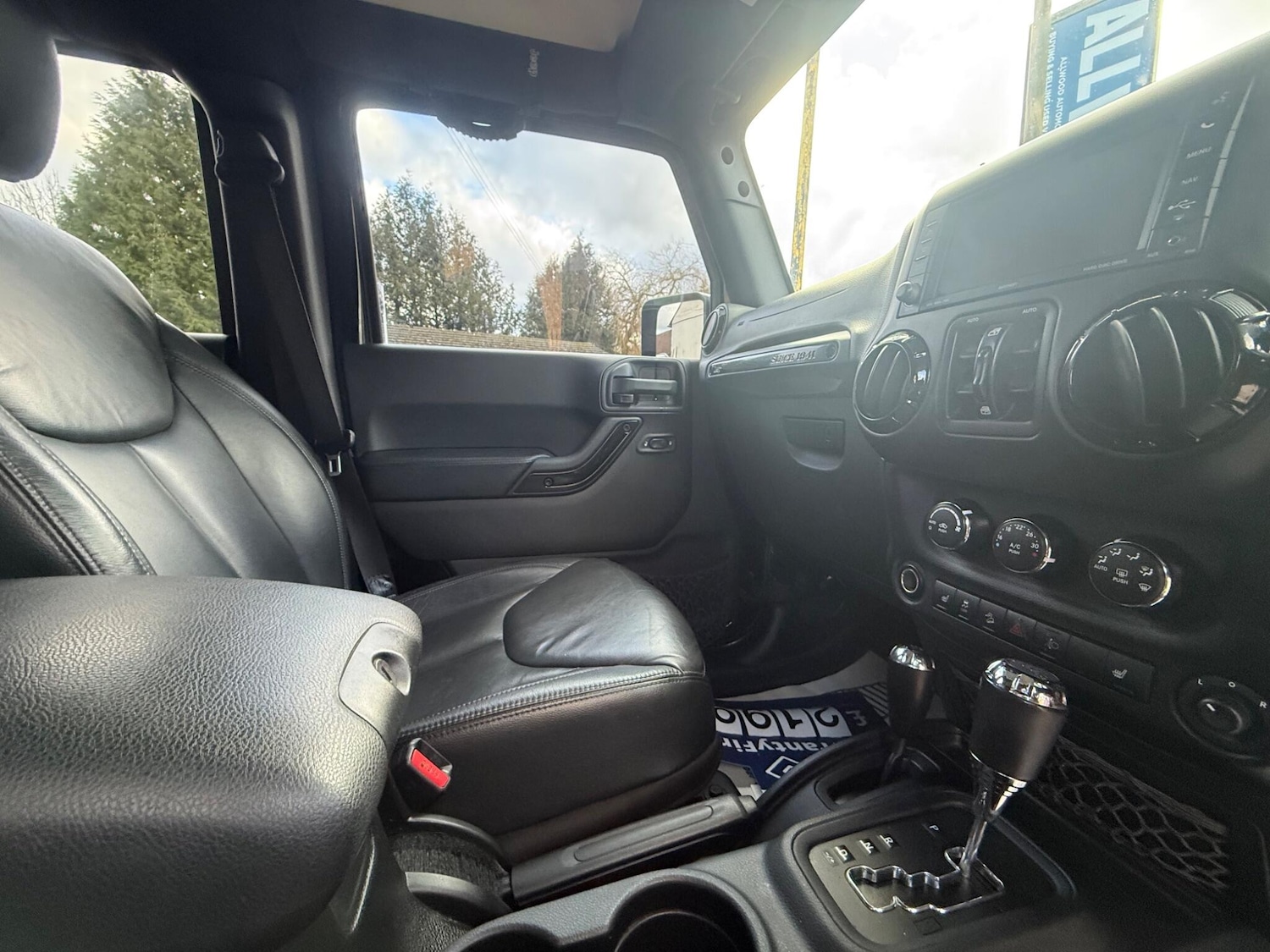 Used Jeep Wrangler 2015 for sale - 77346277: Photo 27
