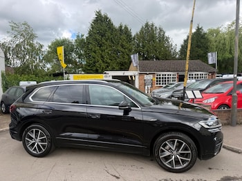 Used Volkswagen Touareg 2018 for sale - 78807437: Photo