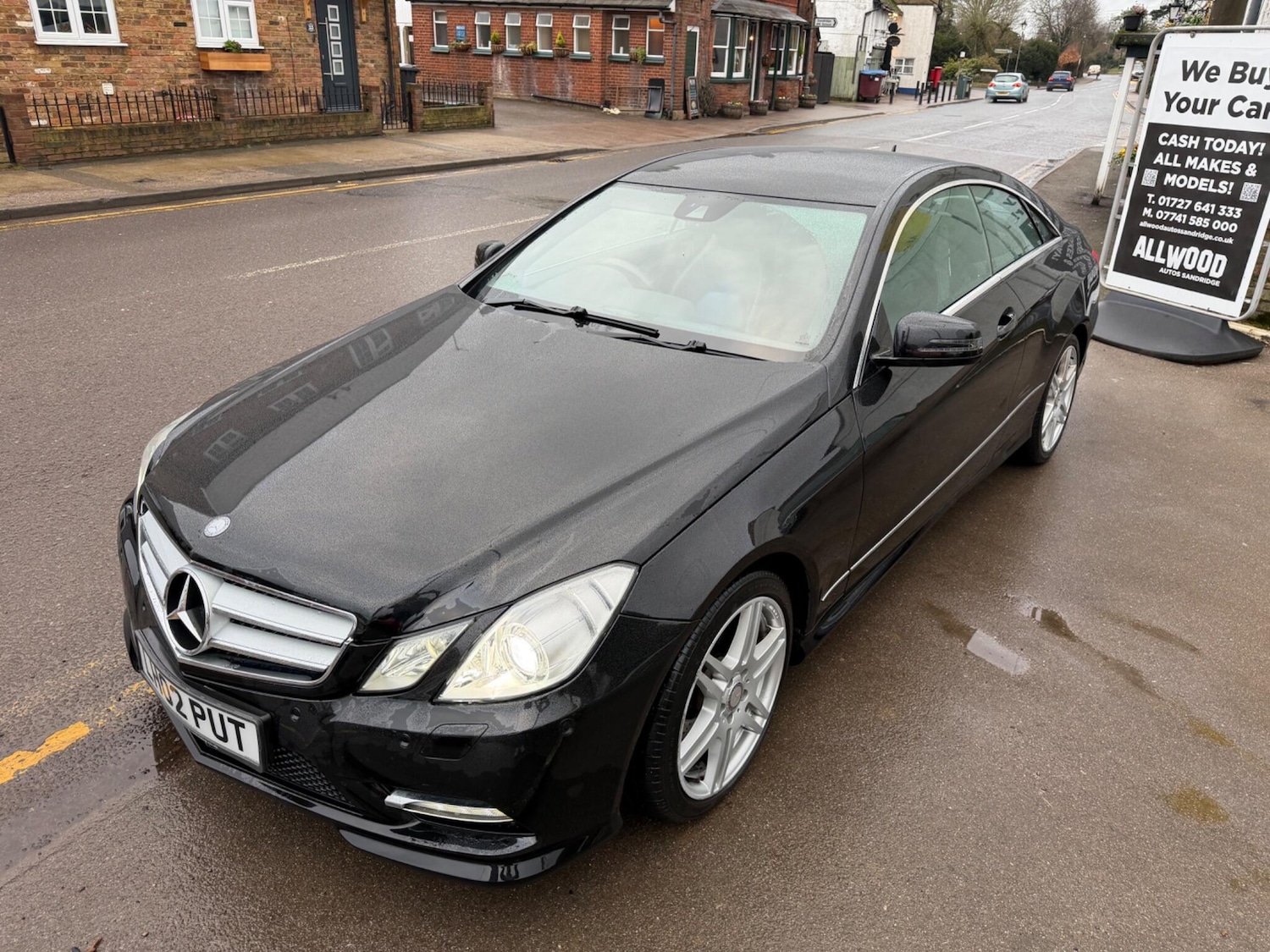 Used Mercedes-Benz E Class 2013 for sale - 77593272: Photo 14