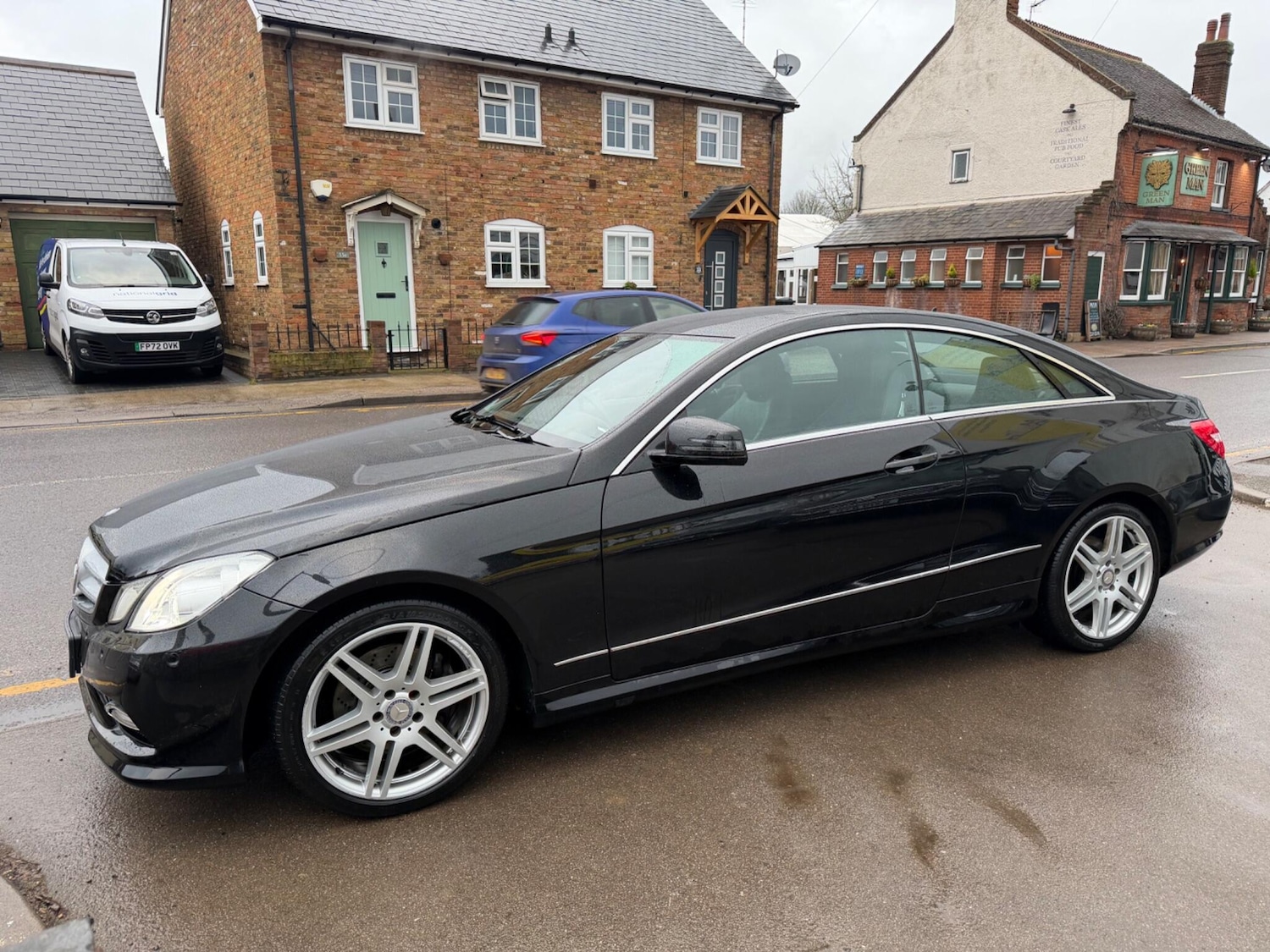 Used Mercedes-Benz E Class 2013 for sale - 77593272: Photo 15