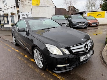 Used Mercedes-Benz E Class 2013 for sale - 77593272: Photo