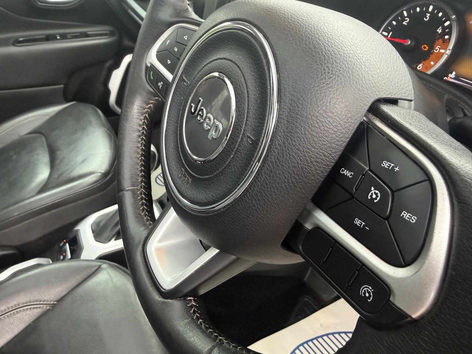 Used Jeep Renegade 2015 for sale - 77679750: Photo 27