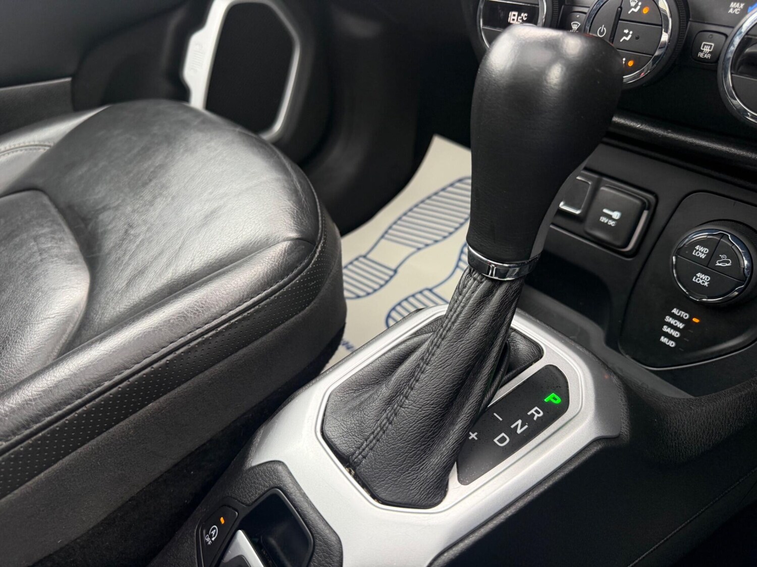 Used Jeep Renegade 2015 for sale - 77679750: Photo 29