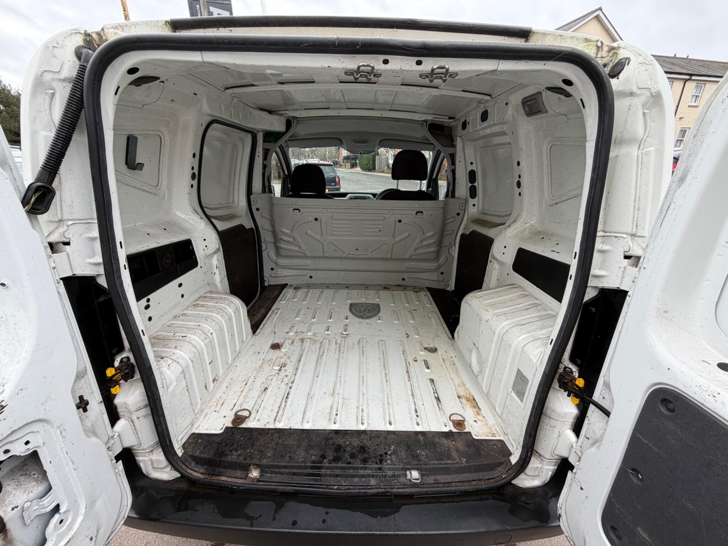 Used Fiat Fiorino 2016 for sale - 77620329: Photo 18