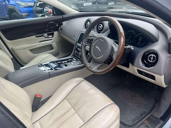 Used Jaguar XJ 2013 for sale - 79656127: Photo