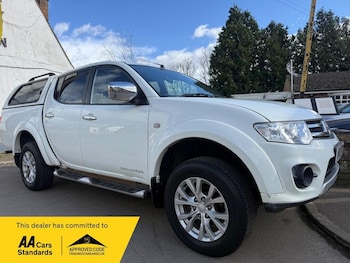 Used Mitsubishi L200 2015 for sale - 77989803: Photo