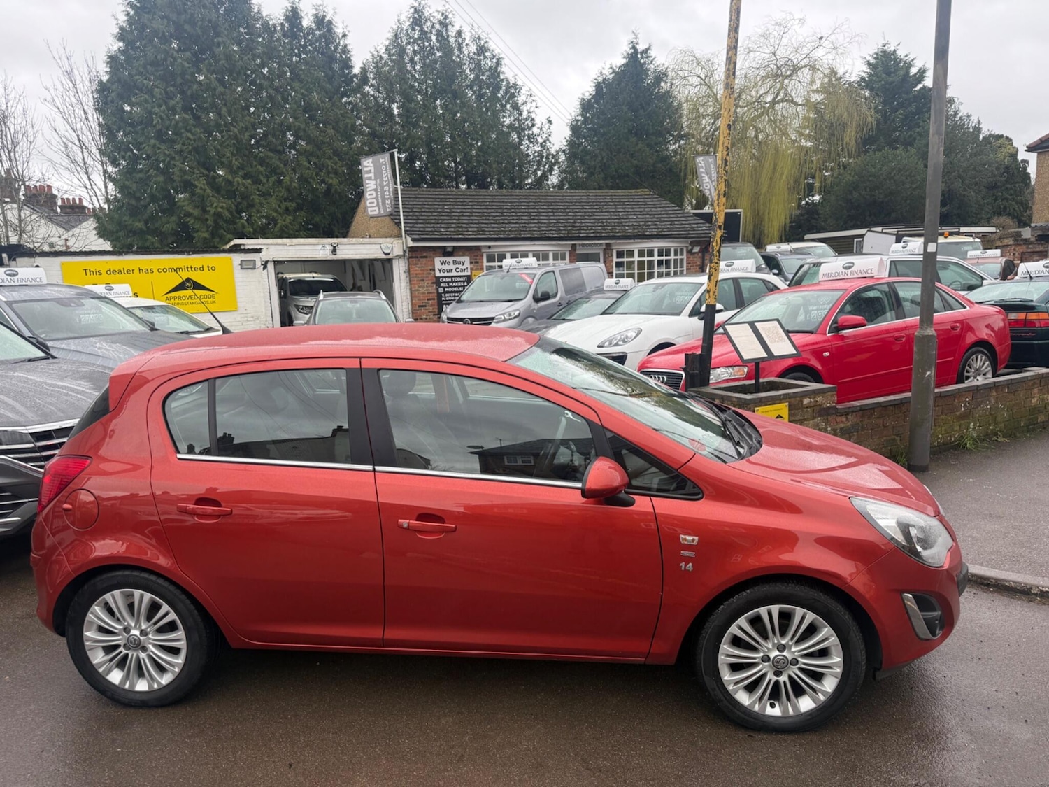 Used Vauxhall Corsa 2013 for sale - 77692040: Photo 4