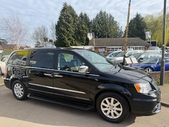 Used Chrysler Grand Voyager 2014 for sale - 77779456: Photo