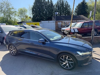 Used Volvo V60 2019 for sale - 78427301: Photo