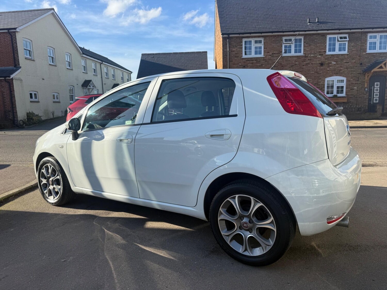 Used Fiat Punto 2017 for sale - 77654078: Photo 11
