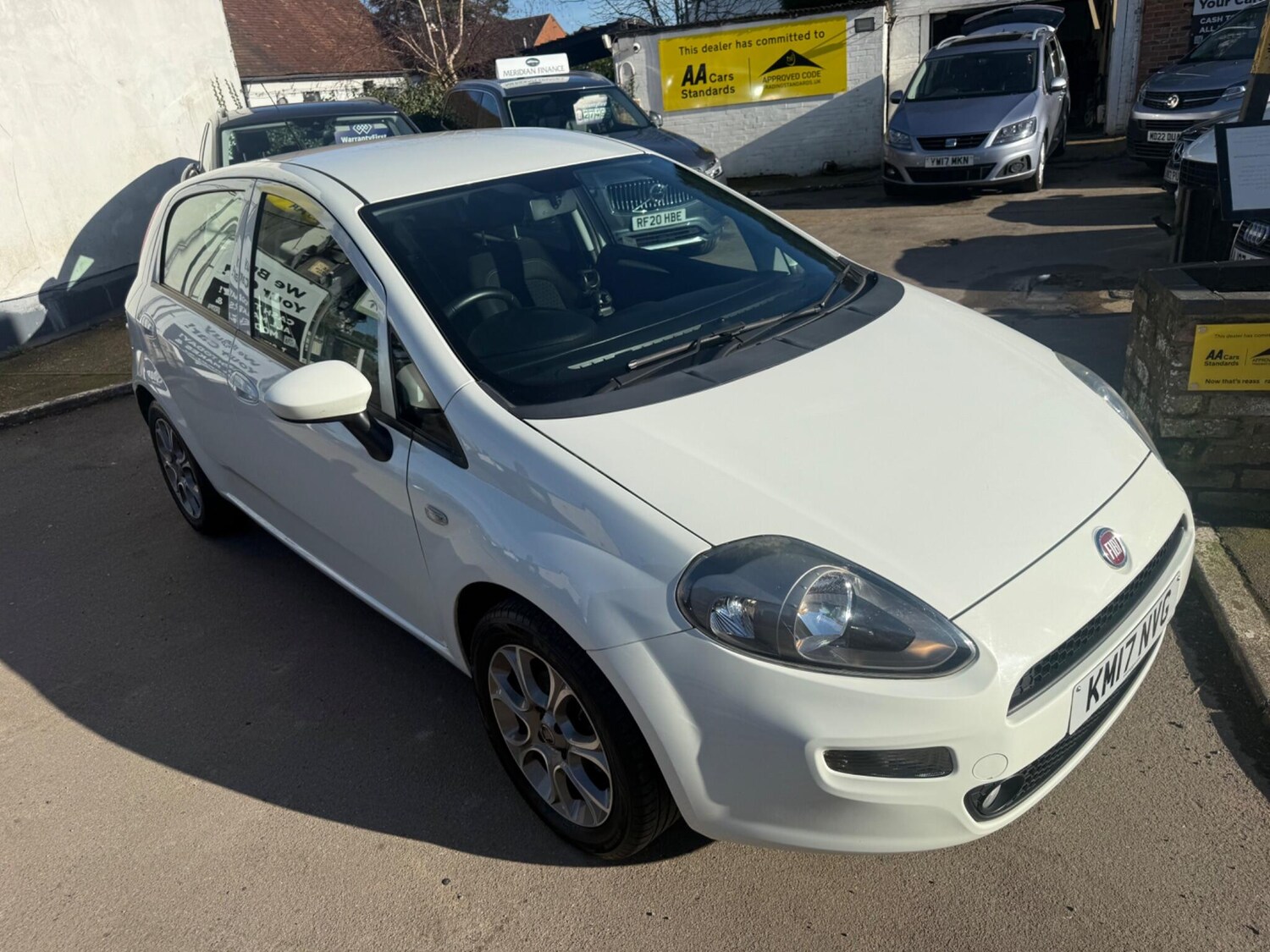 Used Fiat Punto 2017 for sale - 77654078: Photo 16