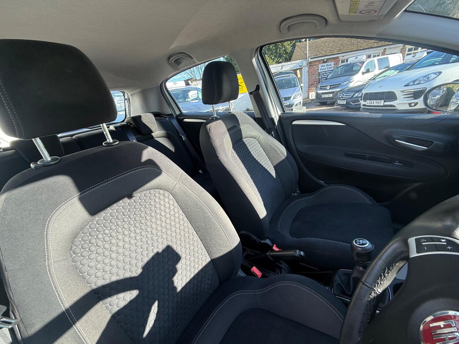 Used Fiat Punto 2017 for sale - 77654078: Photo 26