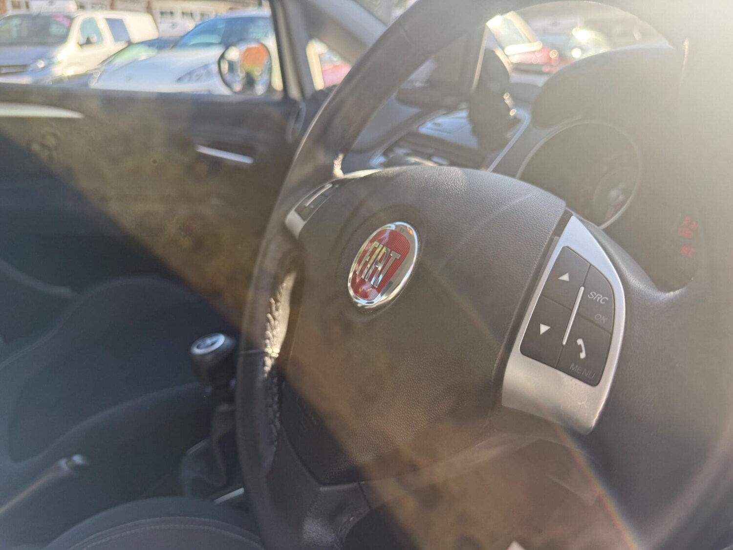 Used Fiat Punto 2017 for sale - 77654078: Photo 28