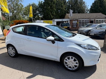 Used Ford Fiesta 2011 for sale - 79474952: Photo