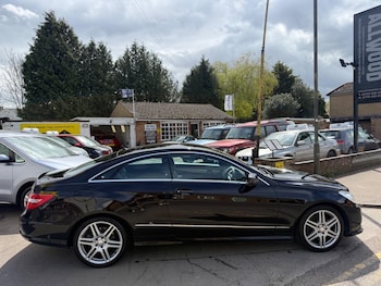 Used Mercedes-Benz E Class 2013 for sale - 78832278: Photo