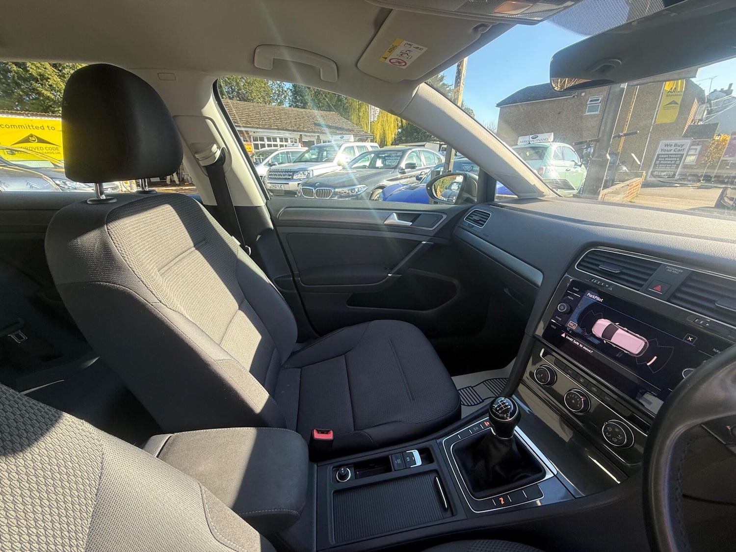 Used Volkswagen Golf 2018 for sale - 77935482: Photo 21