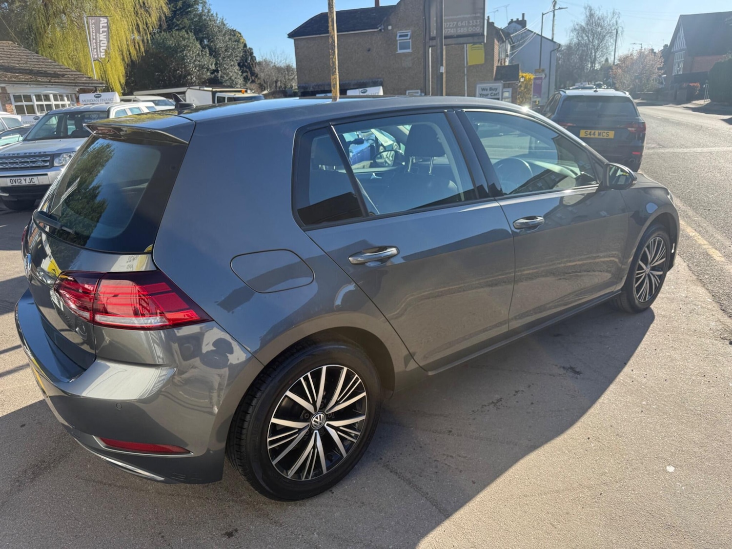 Used Volkswagen Golf 2018 for sale - 77935482: Photo 5