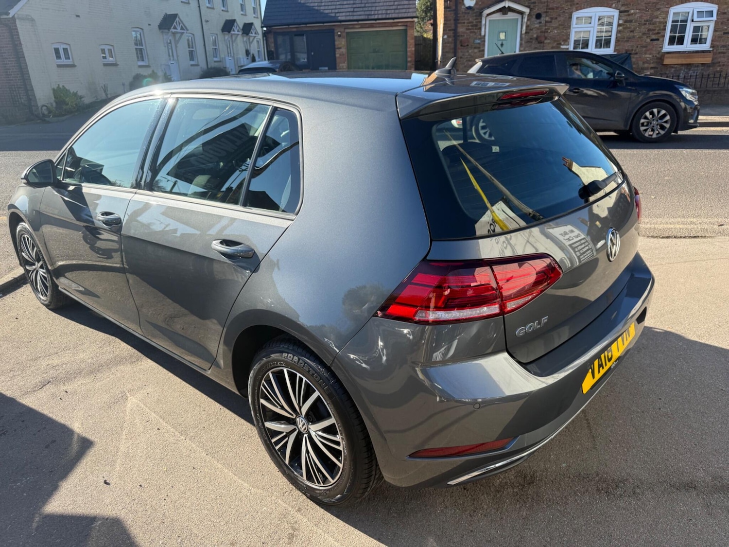 Used Volkswagen Golf 2018 for sale - 77935482: Photo 7