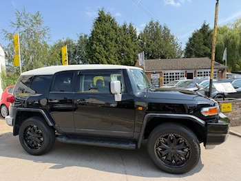 Used Toyota FJ Cruiser 2011 for sale - 79179775: Photo
