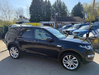 Used Land Rover Discovery Sport 2015 for sale - 78223940: Photo