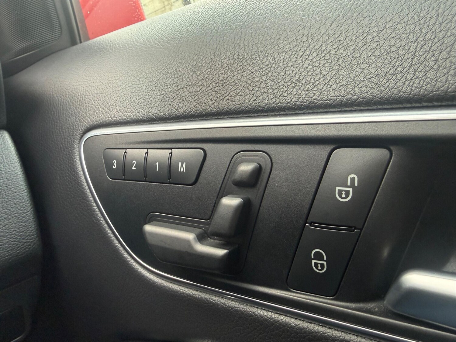 Used Mercedes-Benz GLA 2014 for sale - 77368824: Photo 38