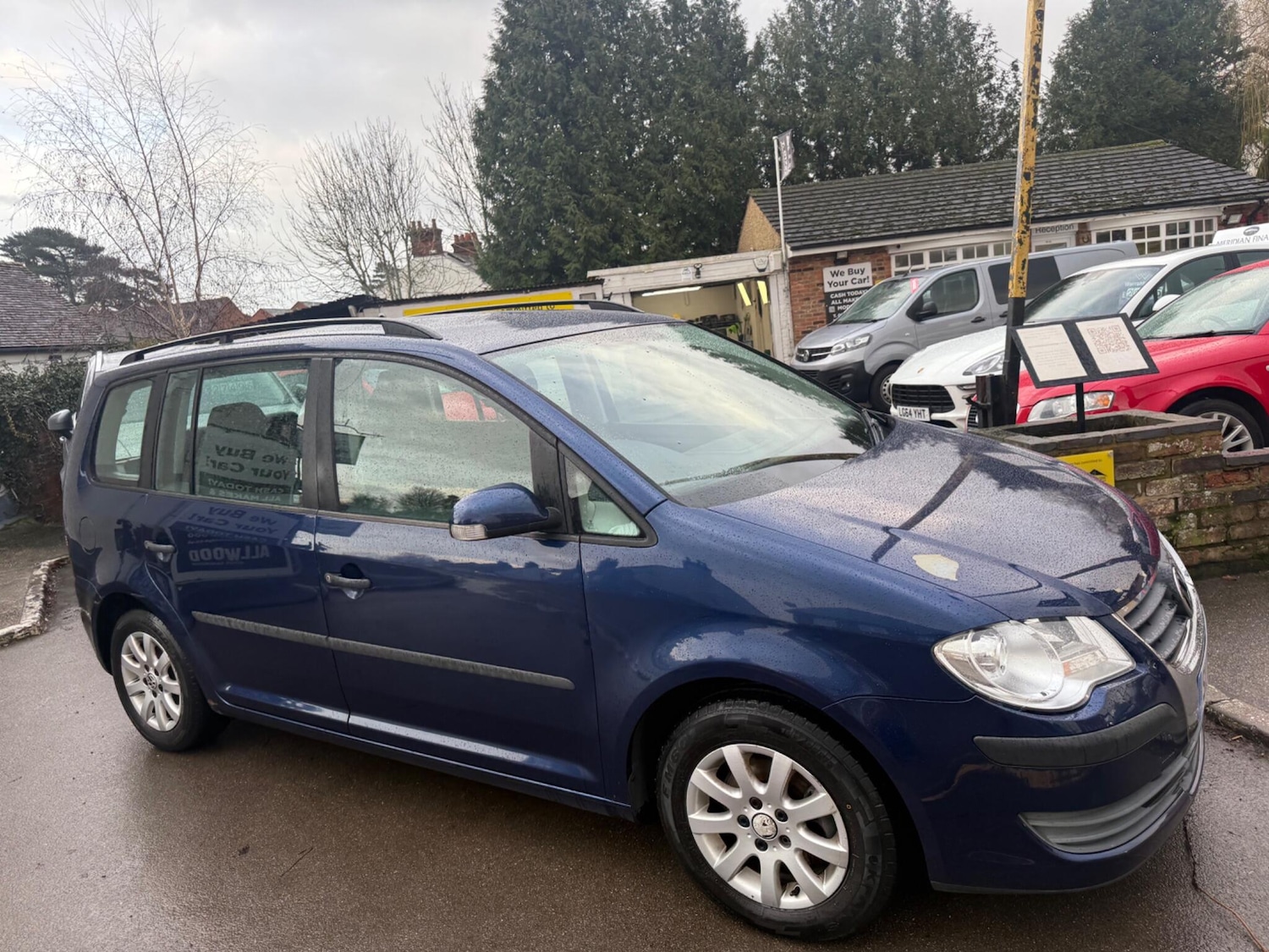 Used Volkswagen Touran 2009 for sale - 77346287: Photo 17