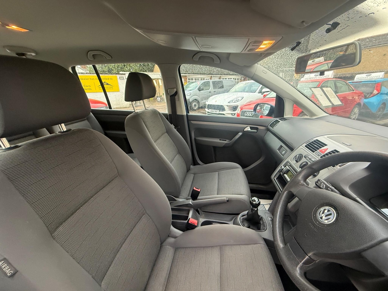 Used Volkswagen Touran 2009 for sale - 77346287: Photo 19