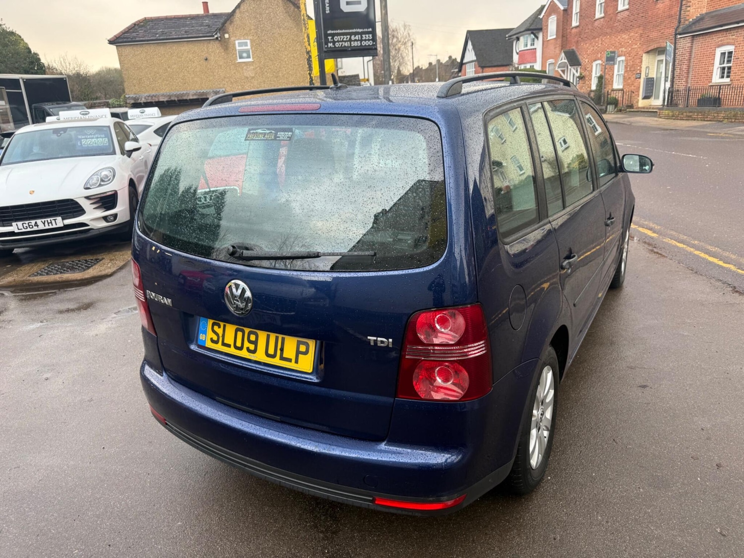 Used Volkswagen Touran 2009 for sale - 77346287: Photo 6