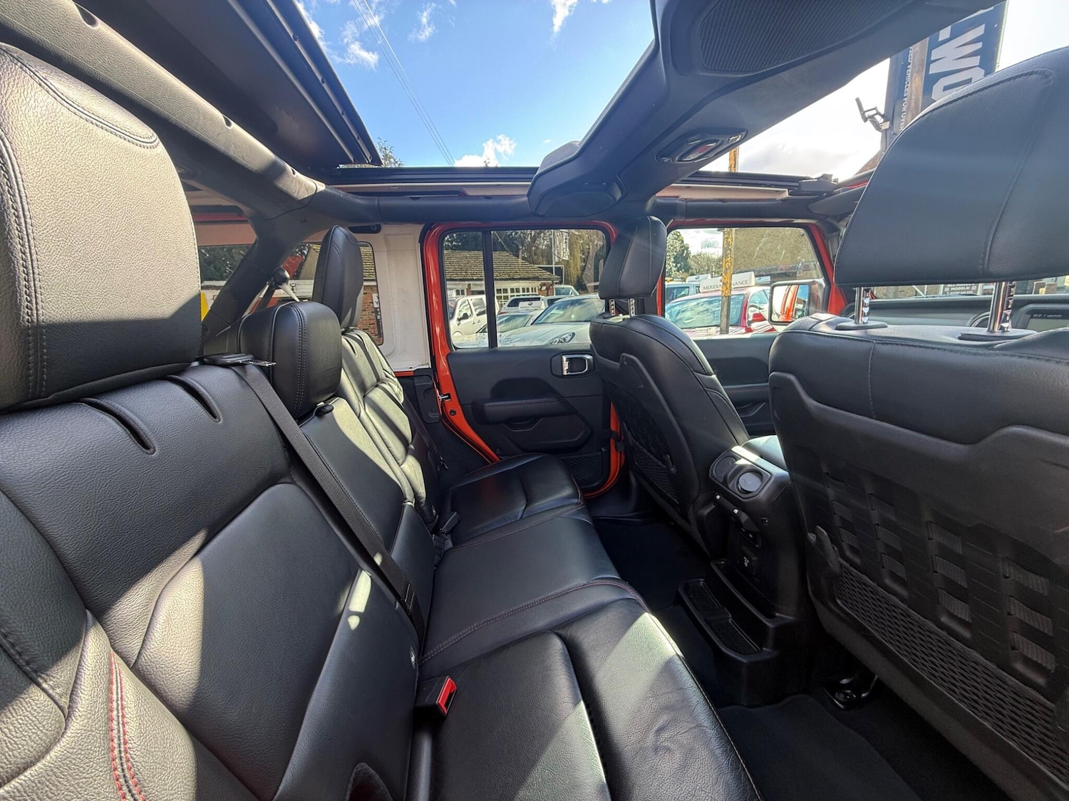 Used Jeep Wrangler 2019 for sale - 77557282: Photo 30