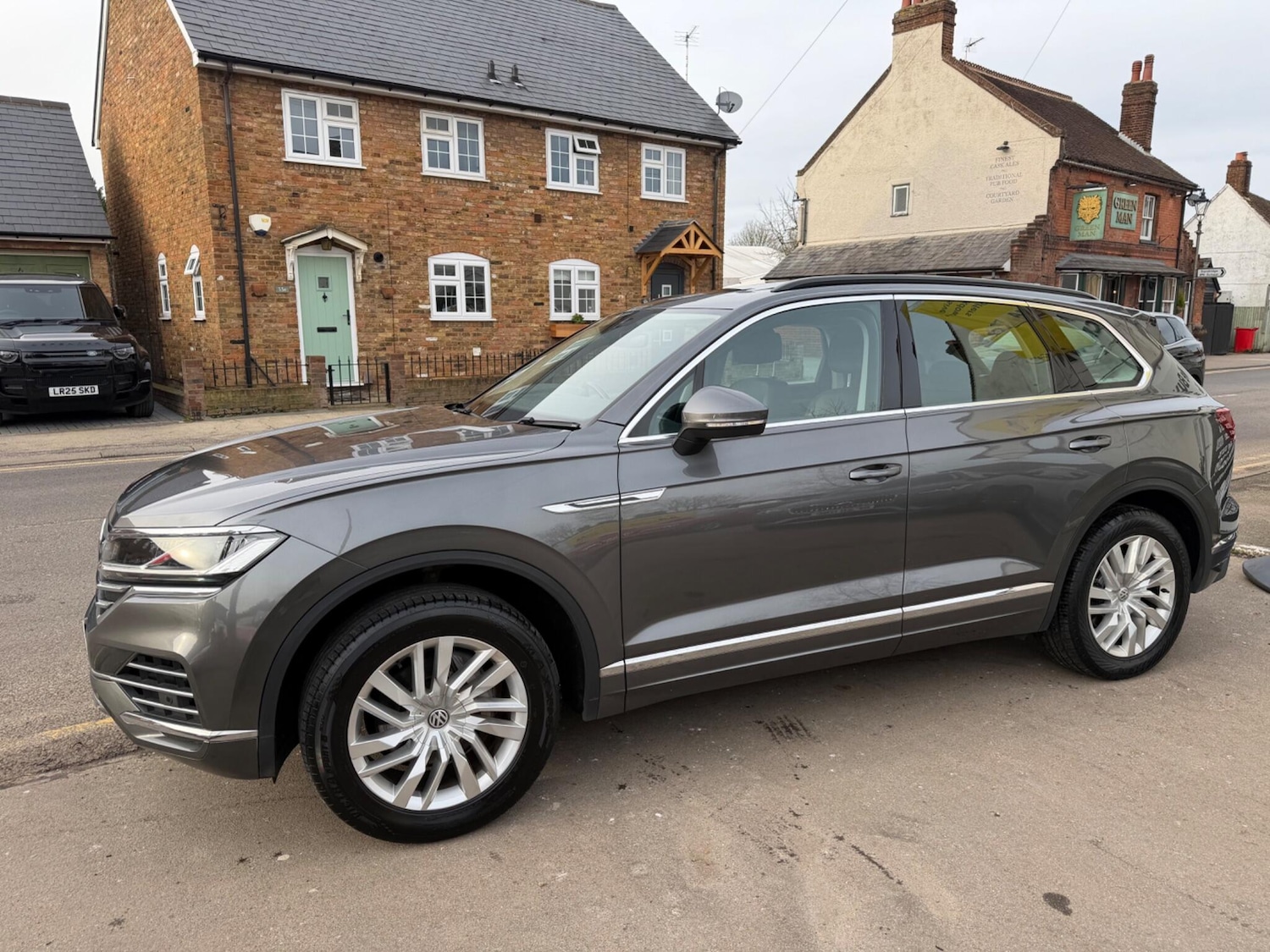 Used Volkswagen Touareg 2019 for sale - 77582500: Photo 14